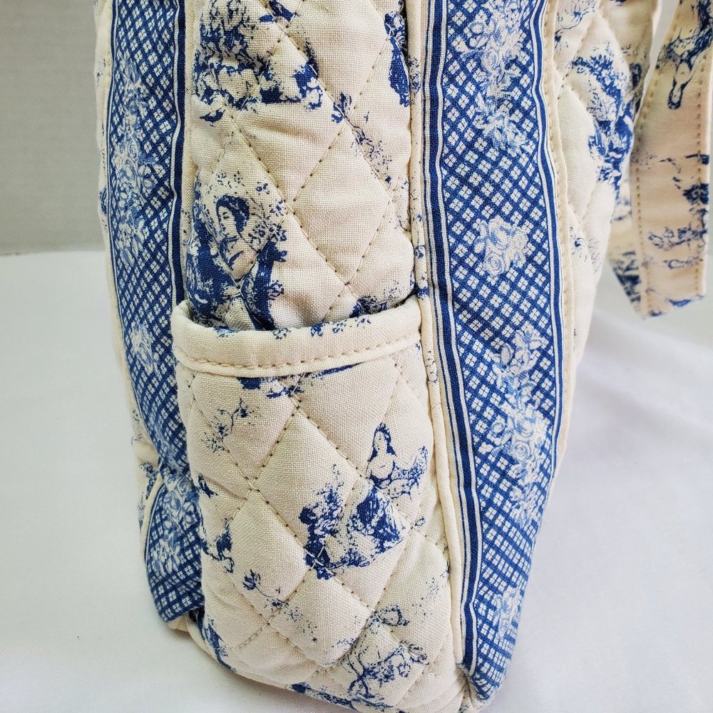 OFF WHITE AND BLUE PADDED TAPASTRY - Picture 4 of 8